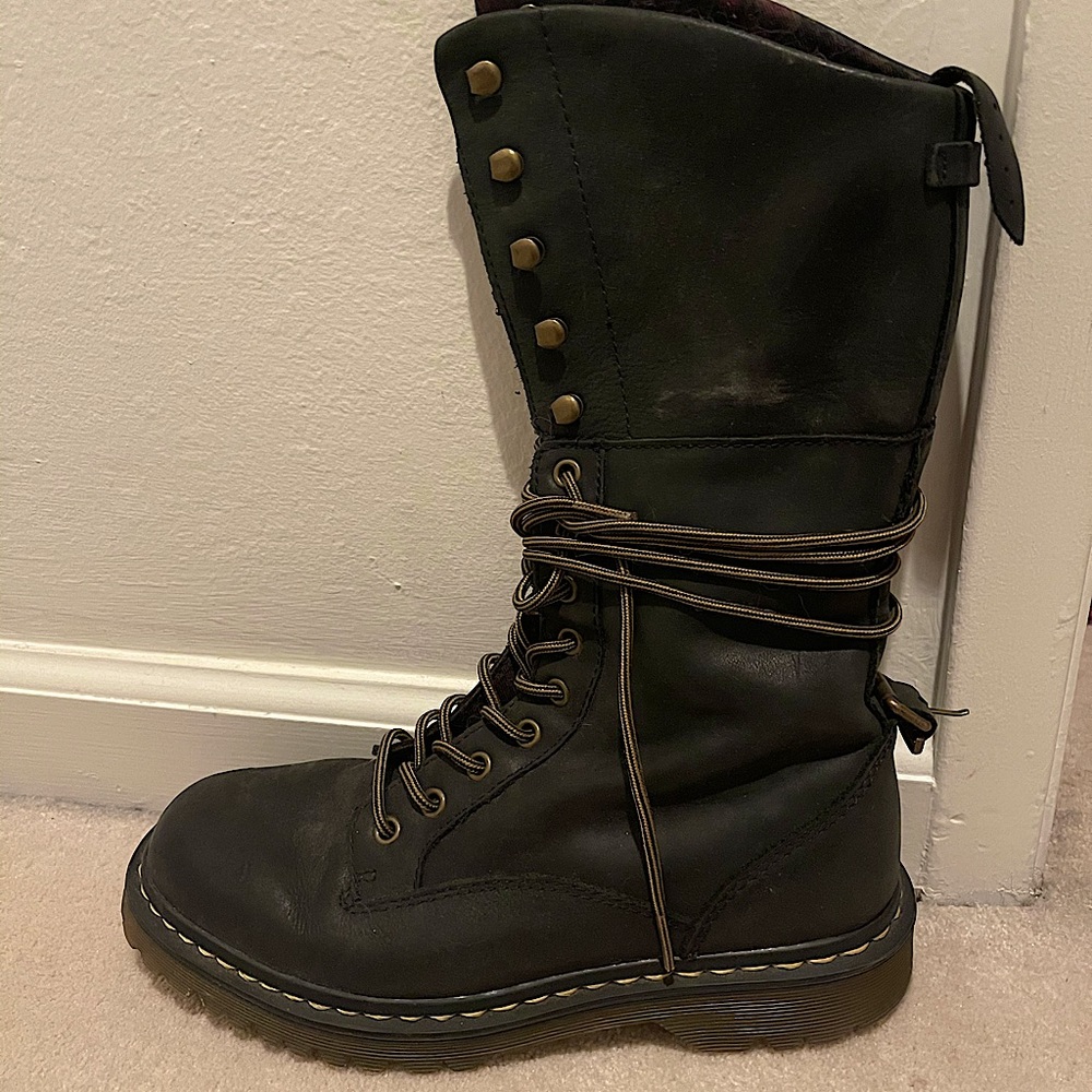 90s vintage Doc Martens